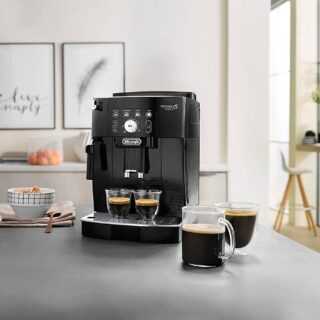 DeLonghi Magnifica S Smart ECAM 230.13.B Kaffeevollautomat mit Milchaufschäumdüse für Cappuccino, Espresso-, Kaffee- und Long Coffee Direktwahltasten und Drehregler, 2-Tassen-Funktion, Schwarz